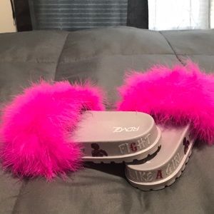 Breast cancer awareness furry slides. (Handmade)